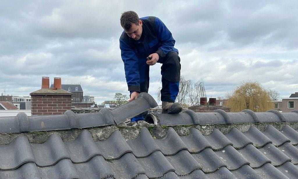 Dakdekker Inschakelen Stormschade Alphen Aan Den Rijn